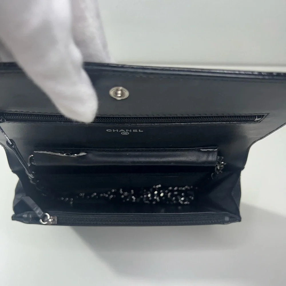 CHANEL | Black Patent Caviar Leather Wallet on Chain